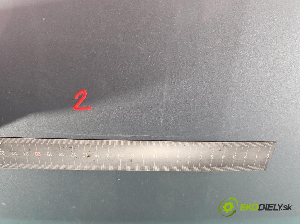 Opel Corsa C 2000-2006 1,3.0 cdti 69KM manual 51 kW 1248 cm3 3- kapota predná