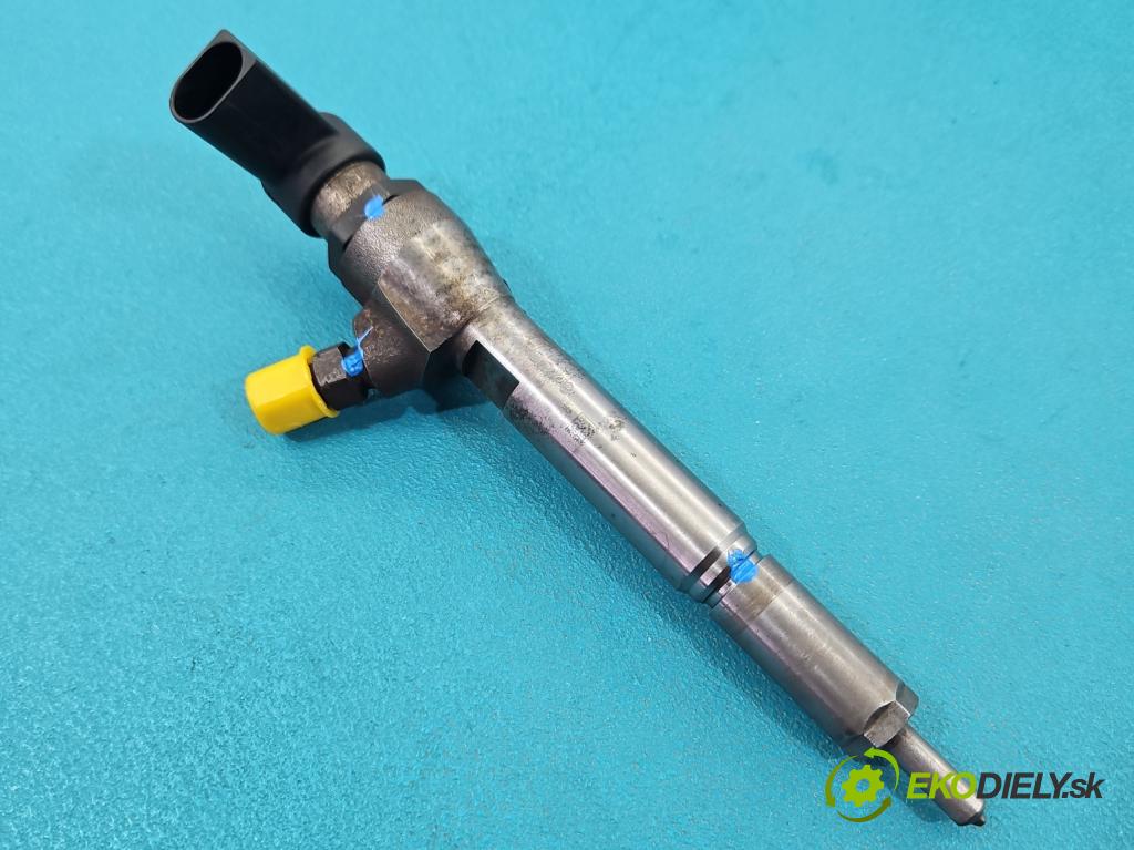 Renault Scenic II 2003-2009 1.5 dci 106 HP manual 78 kW 1461 cm3 5- vstrek 8200380253 (Vstrekovač paliva)