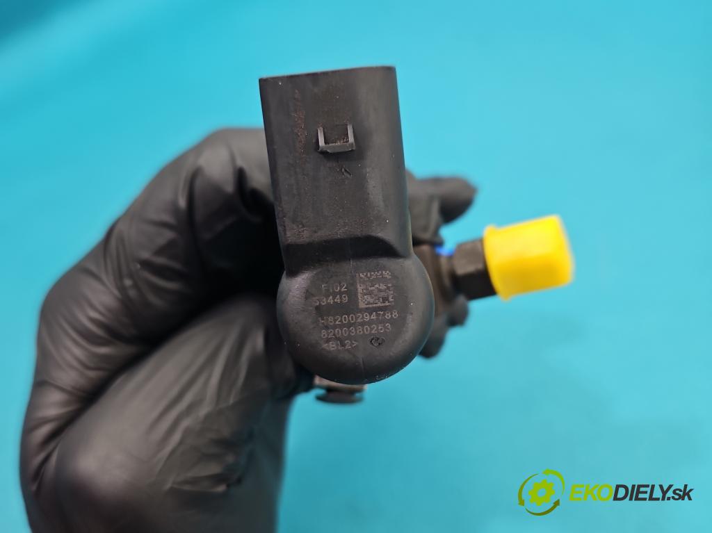 Renault Scenic II 2003-2009 1.5 dci 106 HP manual 78 kW 1461 cm3 5- vstrek 8200380253 (Vstrekovač paliva)