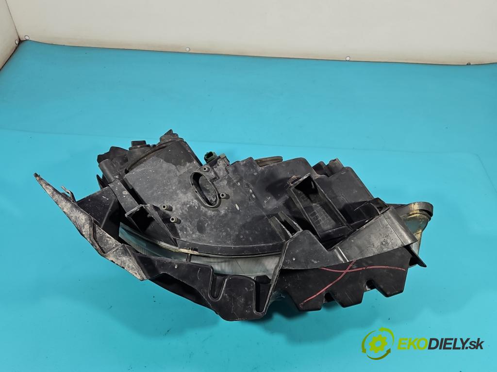 Renault Scenic II 2003-2009 1.5 dci 106 hp manual 78 kW 1461 cm3 5- světlo levý  (Klika dveří ostatní)