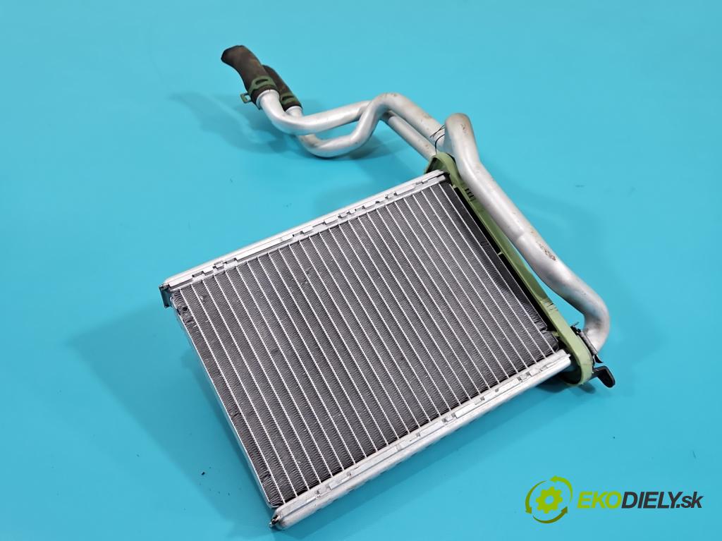 Renault Megane III 2008-2016 1.6 16V 101 hp manual 74 kW 1598 cm3 5- radiátor 669792Q (Radiátor topení)