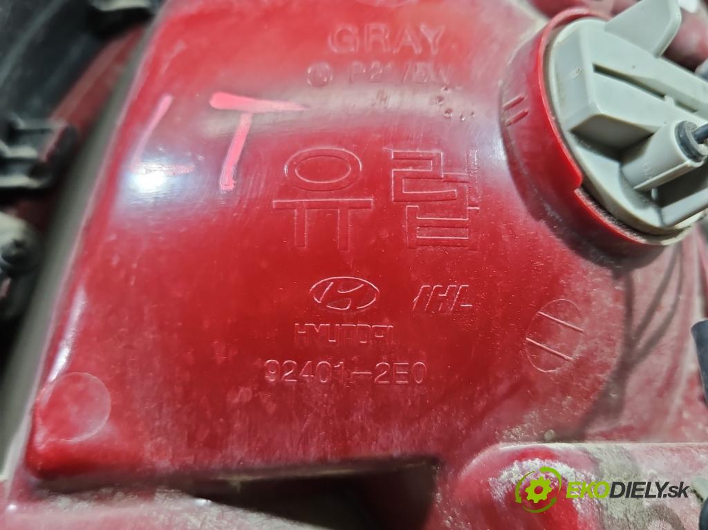 Hyundai Tucson I 2004-2009 2.0 16V 141 HP manual 104 kW 1975 cm3 5- svetlo / reflektor zadné ľavé 92401-2E0 (Kľučka dverí ostatné)