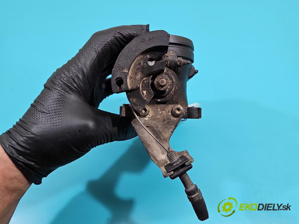 Land rover Freelander I 1998-2006 1.8 16V 120 HP manual 88 kW 1796 cm3 3- klapka MHB102060 (Škrtiaca klapka)