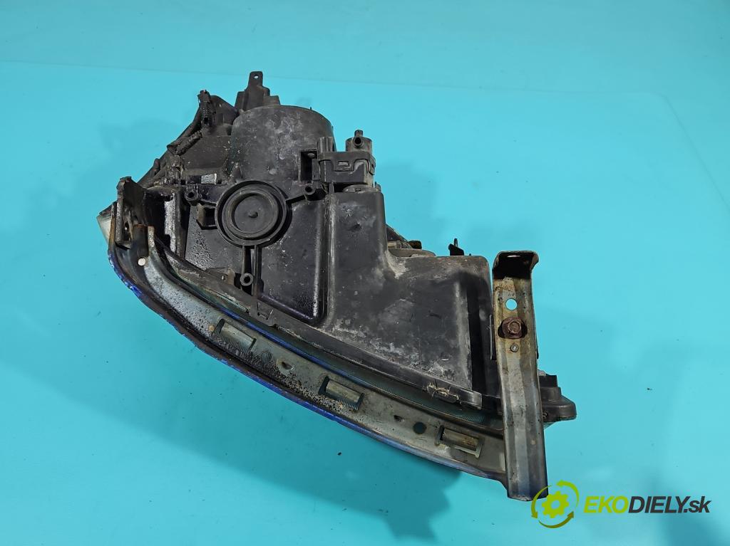 Honda Civic VII 2000-2006 1.4 16V 90 hp manual 66 kW 1396 cm3 5- světlo levý  (Klika dveří ostatní)