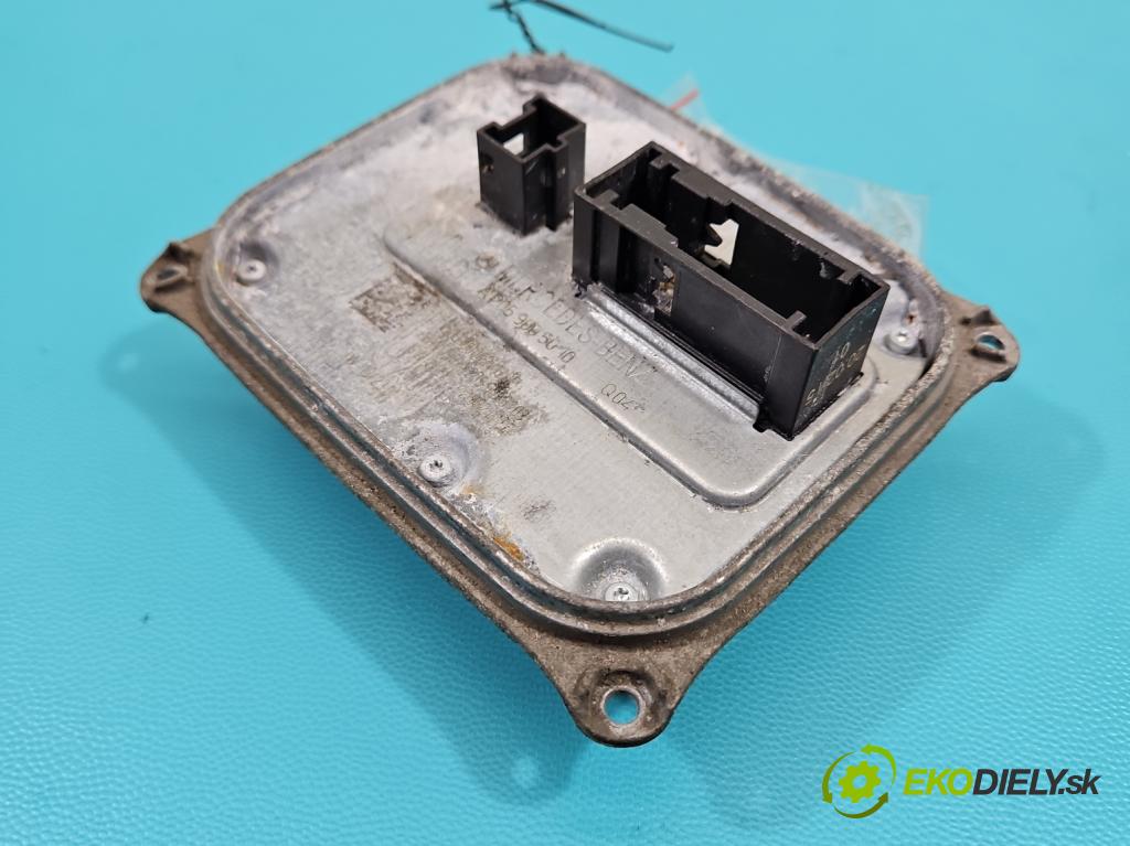 Mercedes C W205 2014–2021 2.0 16V 184hp automatic 135 kW 1991 cm3 4- střídač: xenon A2059005010 (Riadiaca jednotka xenónu)