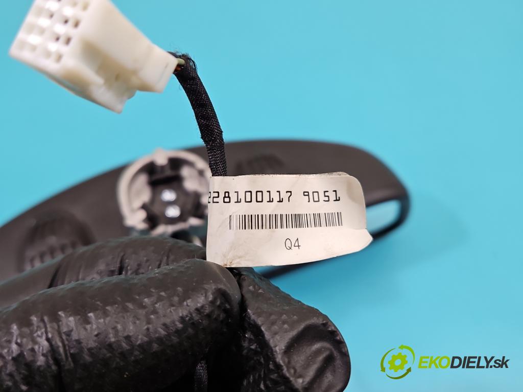 Mercedes C W205 2014–2021 2.0 16V 184hp automatic 135 kW 1991 cm3 4- zrkadlo uvnitř: A2228100117 (Spätné zrkadlo vnútorné)