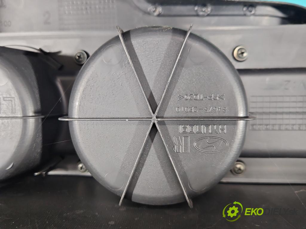 Hyundai Tucson I 2004-2009 2.0 16V 141 HP manual 104 kW 1975 cm3 5- operadlo (Lakťová opierka)