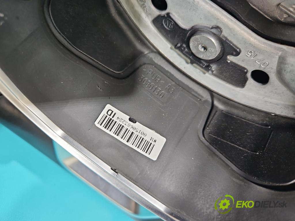 Mercedes C W205 2014–2021 2.0 16V 184 hp automatic 135 kW 1991 cm3 4- volant  (Volant)