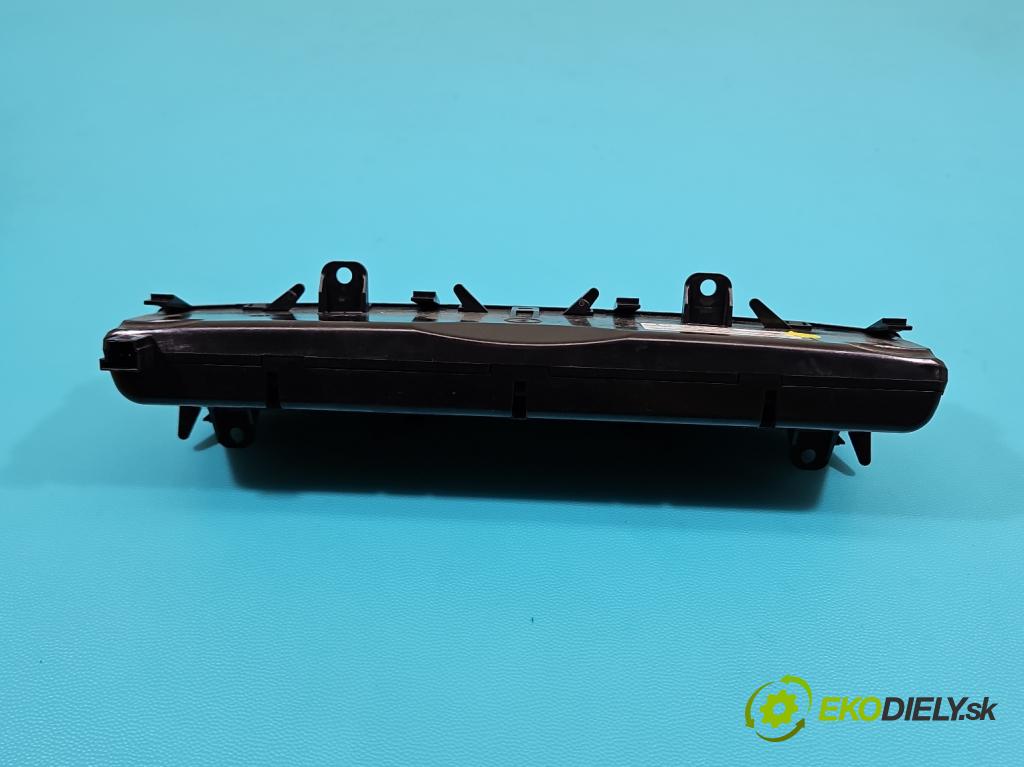 Mercedes C W205 2014–2021 2.0 16V 184hp automatic 135 kW 1991 cm3 4- panel kúrenia A2059058105