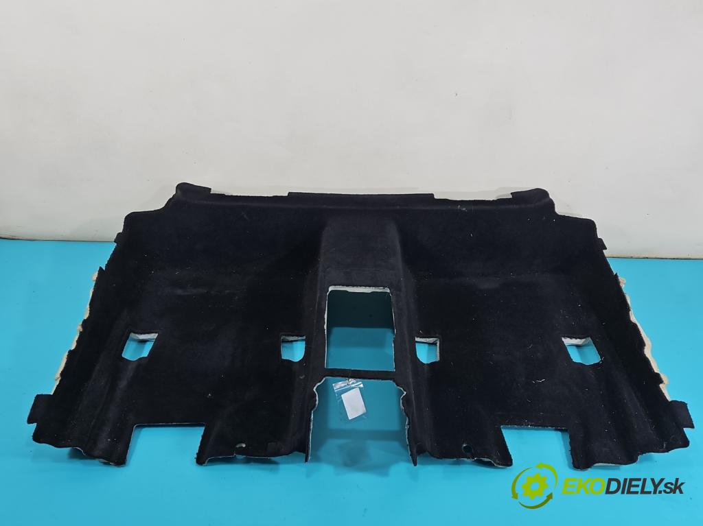 Mercedes C W205 2014–2021 2.0 16V 184 hp automatic 135 kW 1991 cm3 4- koberec do auta
