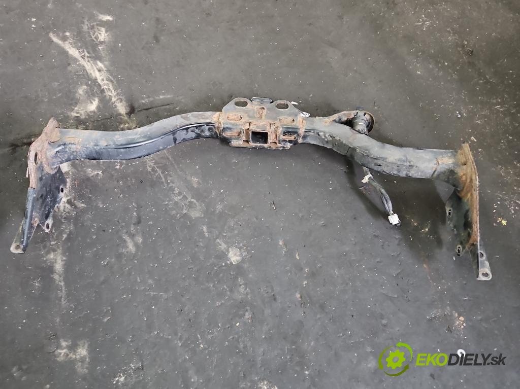 Infiniti QX60 2012- 3.5 V6 265KM automatic 195 kW 3498 cm3 5- oko tažné  (Tažné zařízení)