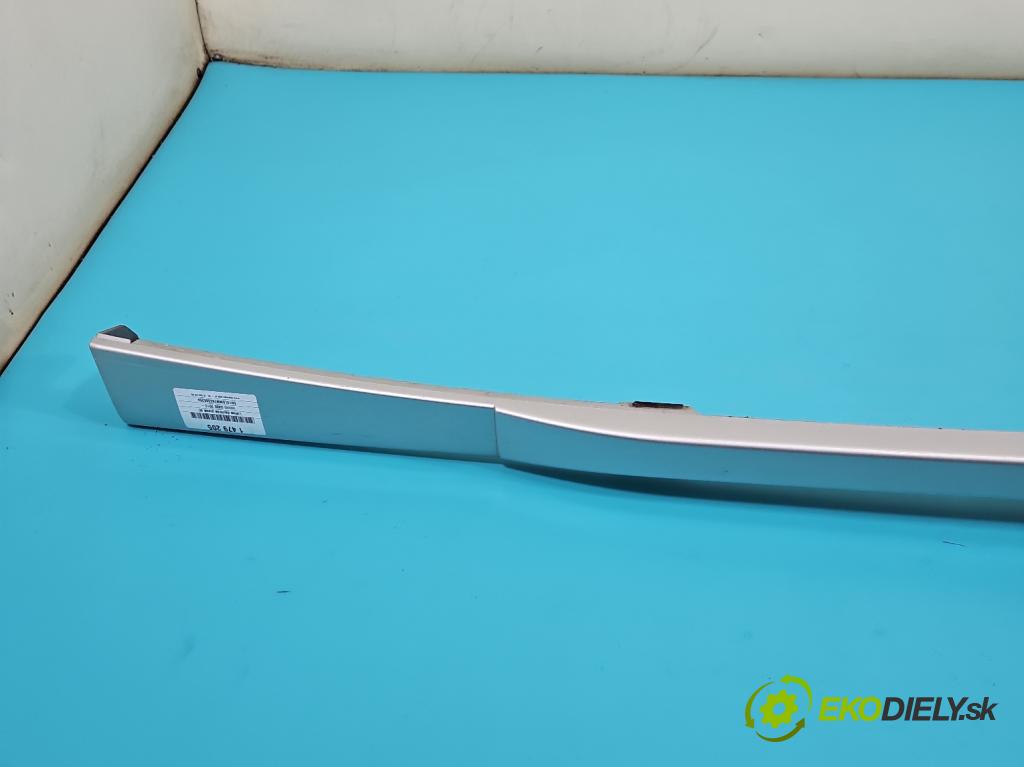 Infiniti QX60 2012- 3.5 V6 265KM automatic 195 kW 3498 cm3 5- lišta střecha: pravé