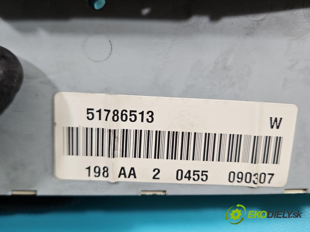 Fiat Bravo II 2007-2014 1.9 jtd 120 hp manual 88 kW 1910 cm3 5- skříňka pojistková 51786512 (Pojistková skříňka)