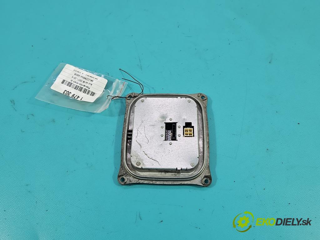 Audi A4 B8 2007-2015 3.0 tdi 239KM automatic 176 kW 2967 cm3 5- střídač: xenon 8K0907472 (Riadiaca jednotka xenónu)