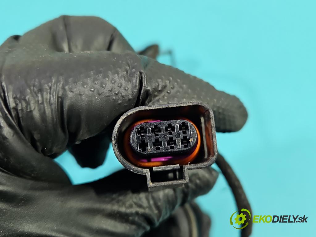 Audi A4 B8 2007-2015 3.0 tdi 239KM automatic 176 kW 2967 cm3 5- Zväzok: dvere predné vľavo: 8K0971029AE