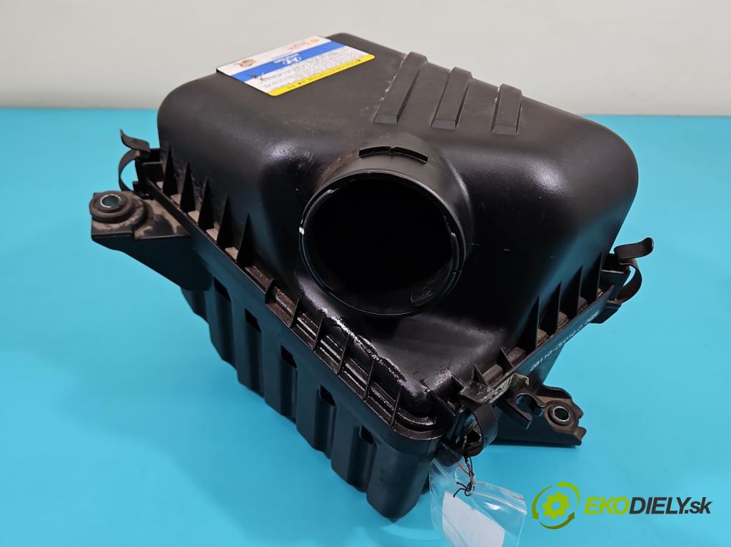 Hyundai Tucson I 2004-2009 2.0 16V 141 HP manual 104 kW 1975 cm3 5- obal filtra vzduchu 28110-2E010 (Obal vzduchového filtra)