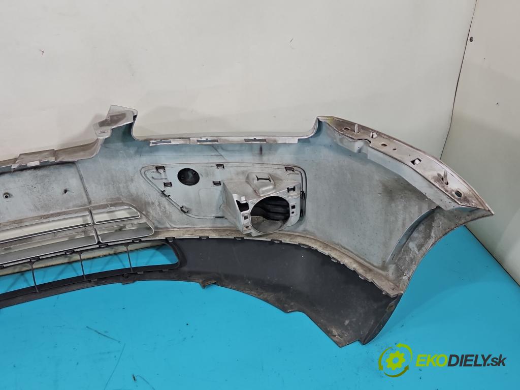 Ford Focus Mk2 2004-2011 1.6 16V 101 hp manual 74 kW 1596 cm3 5- nárazník přední  (Klika dveří ostatní)