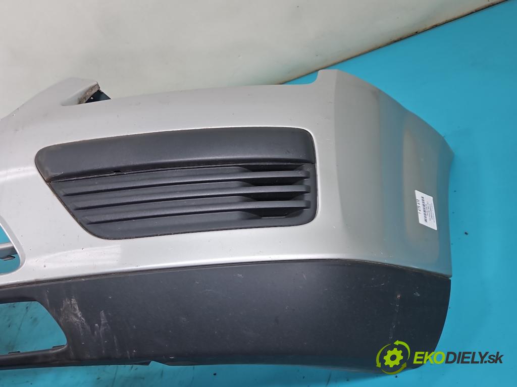 Ford Focus Mk2 2004-2011 1.6 16V 101 hp manual 74 kW 1596 cm3 5- nárazník přední  (Klika dveří ostatní)
