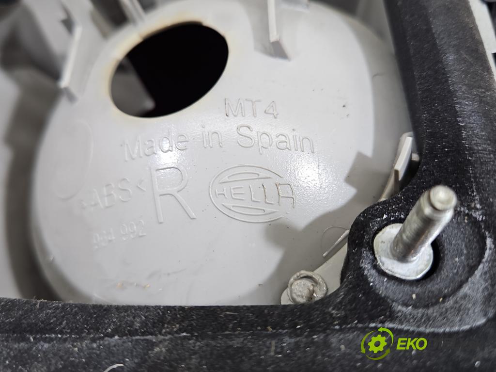 Vw Sharan I 1995-2010 1.9 tdi 116 HP manual 85 kW 1896 cm3 5- svetlo / reflektor zadné pravé  (Kľučka dverí ostatné)