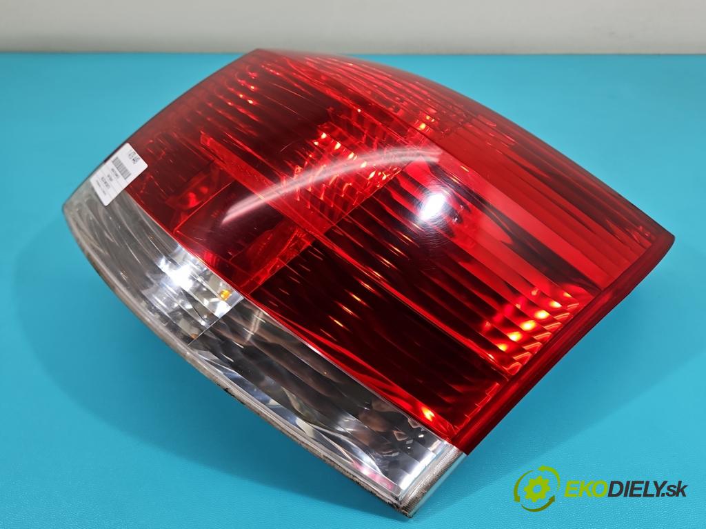 Opel Signum 2.2 16V 155 hp manual 114 kW 2198 cm3 5- světlo zadní pravé  (Klika dveří ostatní)