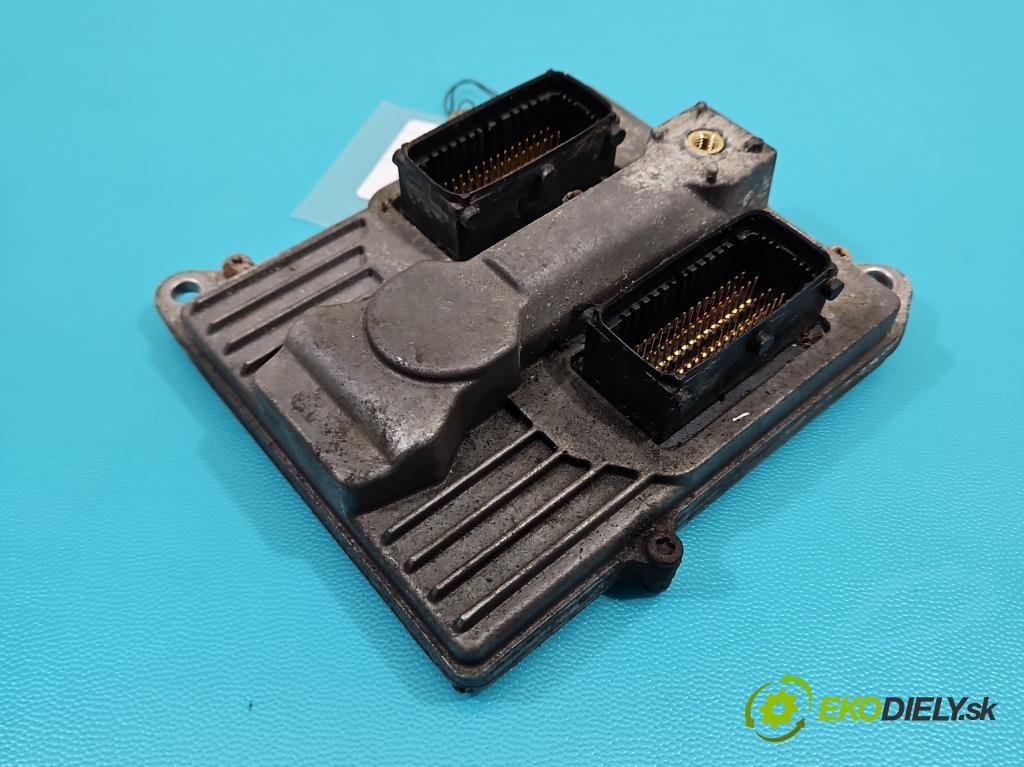 Opel Signum 2.2 16V 155 HP manual 114 kW 2198 cm3 5- riadiaca jednotka motora 55558714