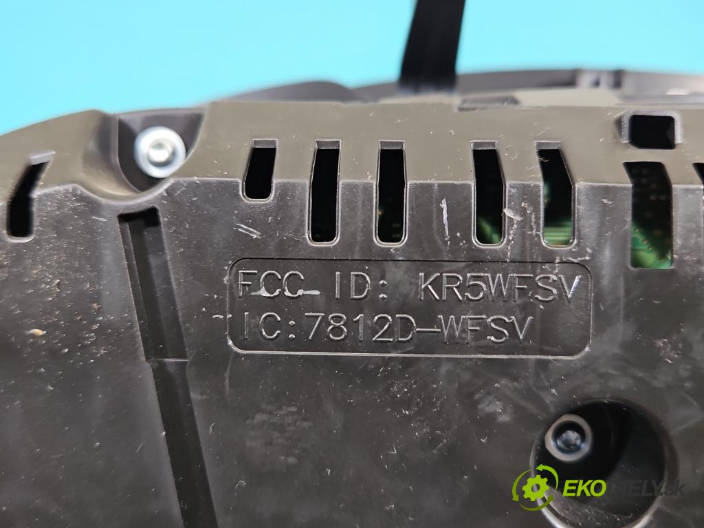 Skoda Octavia III 2013- 1.6 tdi 90 HP manual 66 kW 1598 cm3 5- prístrojovka/ budíky 5E0920861D (Prístrojová doska)