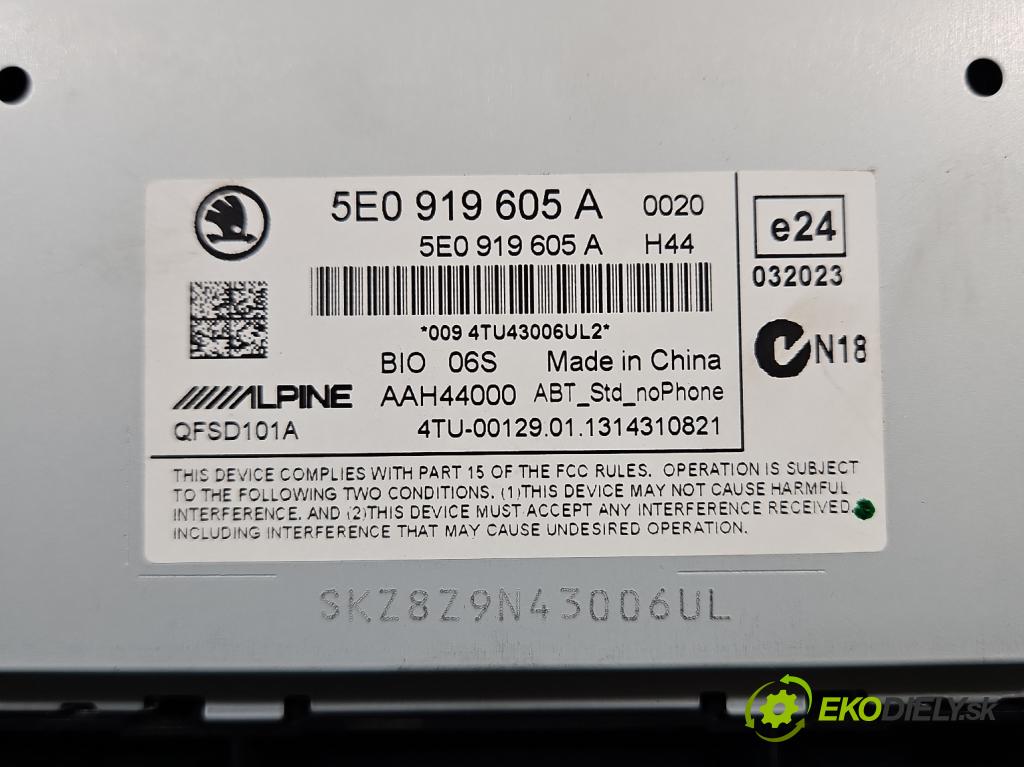 Skoda Octavia III 2013- 1.6 tdi 90 HP manual 66 kW 1598 cm3 5- Radio originál 5E0919605A