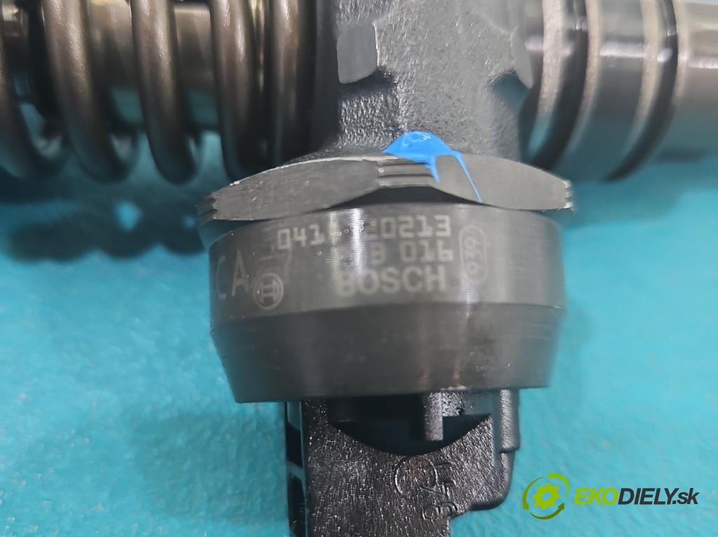 Vw Bora 1.9 tdi 101 HP manual 74 kW 1896 cm3 4- vstrekovacie čerpadlo 0414720213 (Vstrekovač paliva)