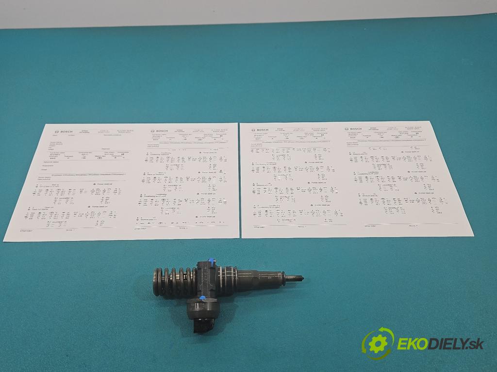 Vw Bora 1.9 tdi 101 HP manual 74 kW 1896 cm3 4- vstrekovacie čerpadlo 0414720213 (Vstrekovač paliva)