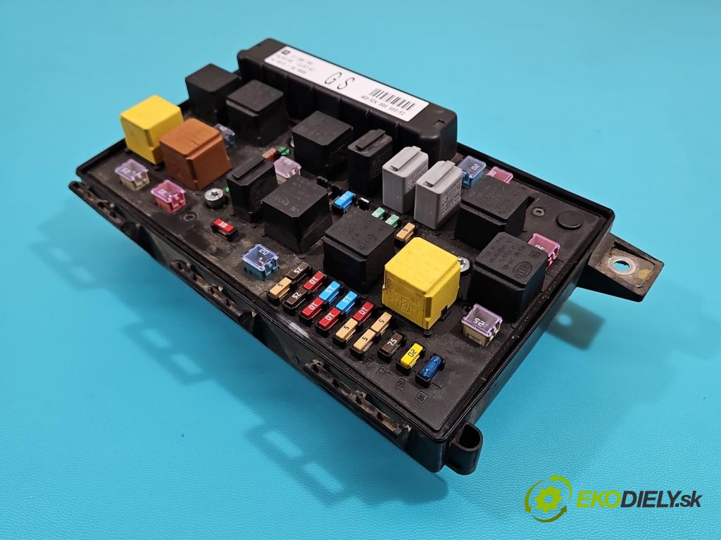 Opel Astra III 2004-2014 1.4 16V 90 hp manual 66 kW 1364 cm3 5- skříňka pojistková 13206746 (Pojistková skříňka)