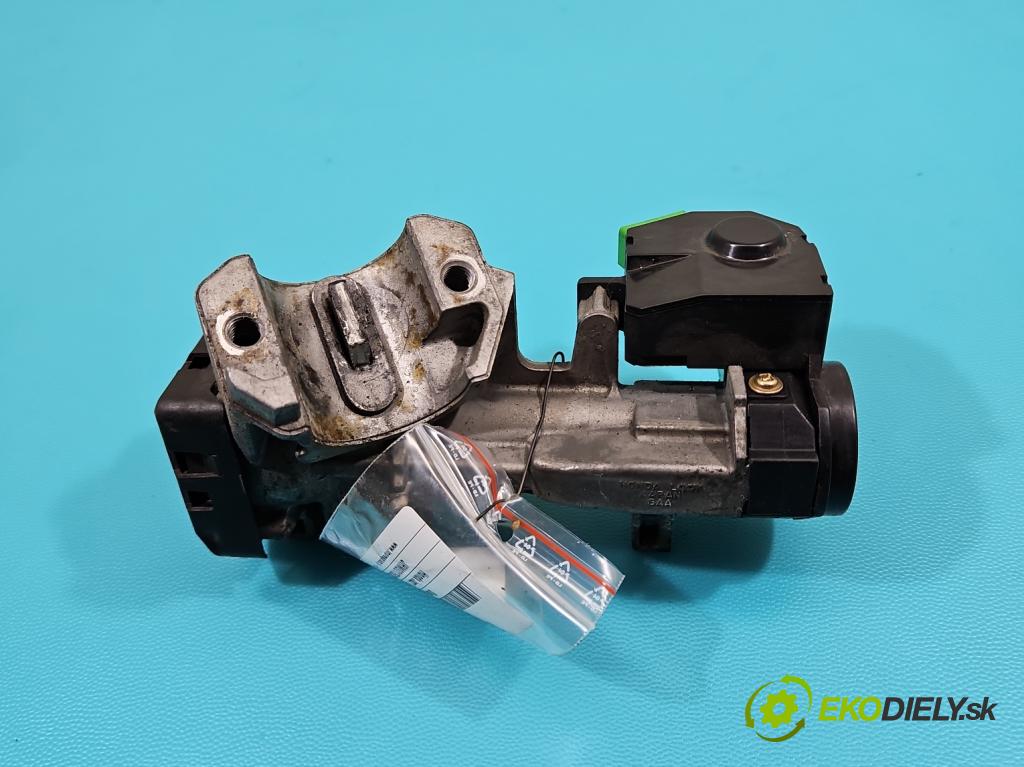 Honda Jazz II 2002-2008 1.3 83 HP manual 61 kW 1339 cm3 5- Spínačka  (Spínacia skrinka)