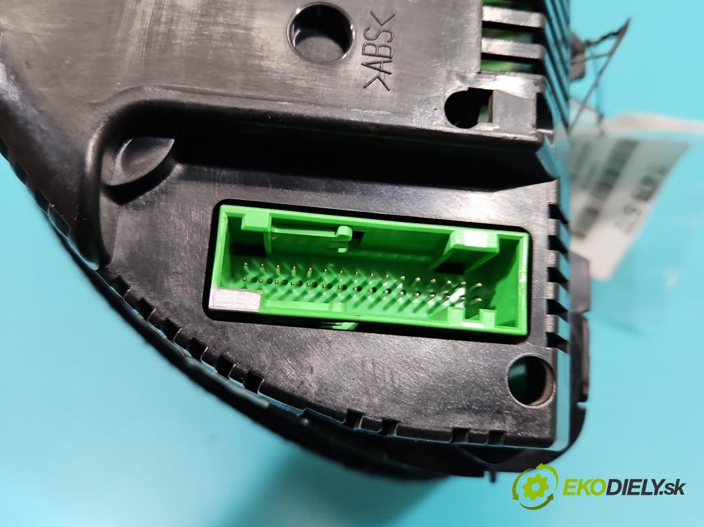 Audi A4 B6 2000-2004 1.9 tdi 131 HP manual 96 kW 1896 cm3 4- prístrojovka/ budíky 8E0920900E (Prístrojová doska)