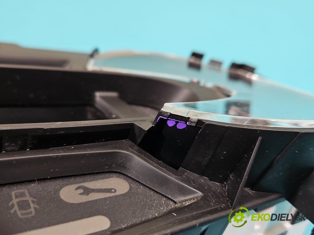 Renault Captur I 2013-2019 0.9 Tce 90 HP manual 66 kW 898 cm3 5- prístrojovka/ budíky 248106808R (Prístrojová doska)