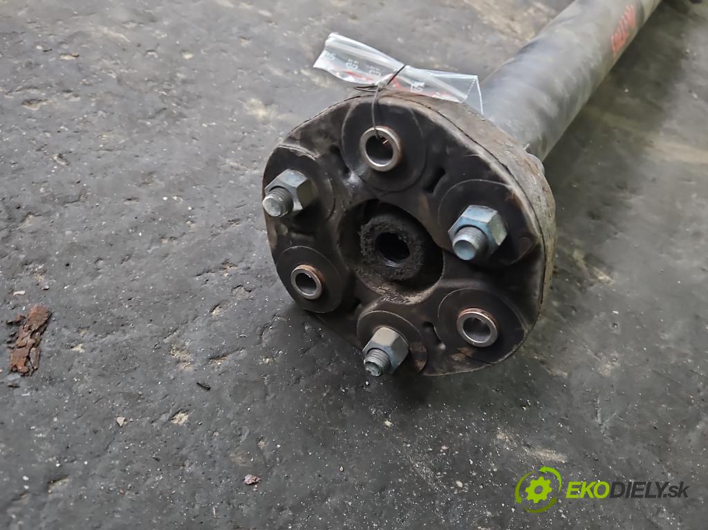 Mercedes C W205 2014–2021 2.0 16V 184 hp automatic 135 kW 1991 cm3 4- hřídel hnací zadní A2058801 (Kardanový hřídel)