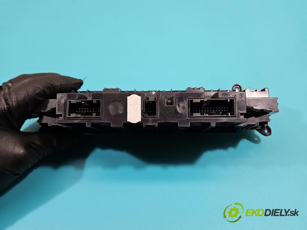 Citroen C5 II 2008-2017 2.0 hdi 140 HP manual 103 kW 1997 cm3 4- panel kúrenia 96715288ZD