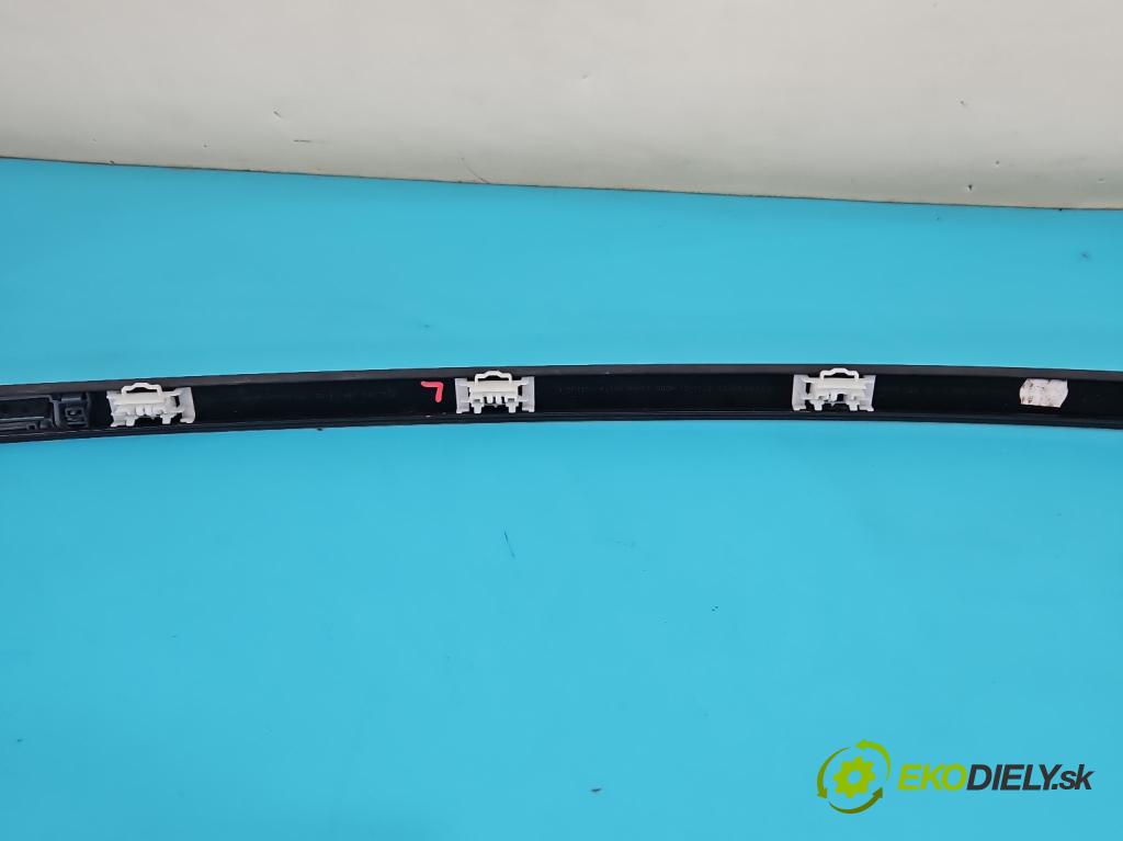 Mercedes C W205 2014–2021 2.0 16V 184 hp automatic 135 kW 1991 cm3 4- lišta střecha: levé A2056900182