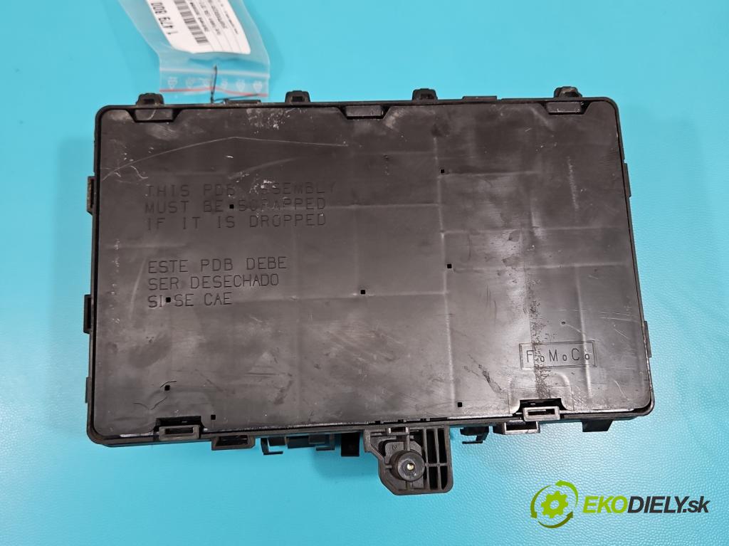 Ford Fusion USA 2012-2020 2.0 EcoBoost: 239KM automatic 176 kW 1999 cm3 4- skříňka pojistková DG9T14A067BF (Pojistkové skříňky)