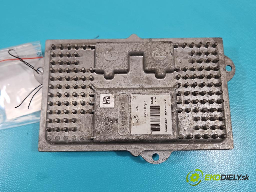 Ford Fusion USA 2012-2020 2.0 EcoBoost: 239KM automatic 176 kW 1999 cm3 4- střídač: xenon 90005487 (Riadiaca jednotka xenónu)