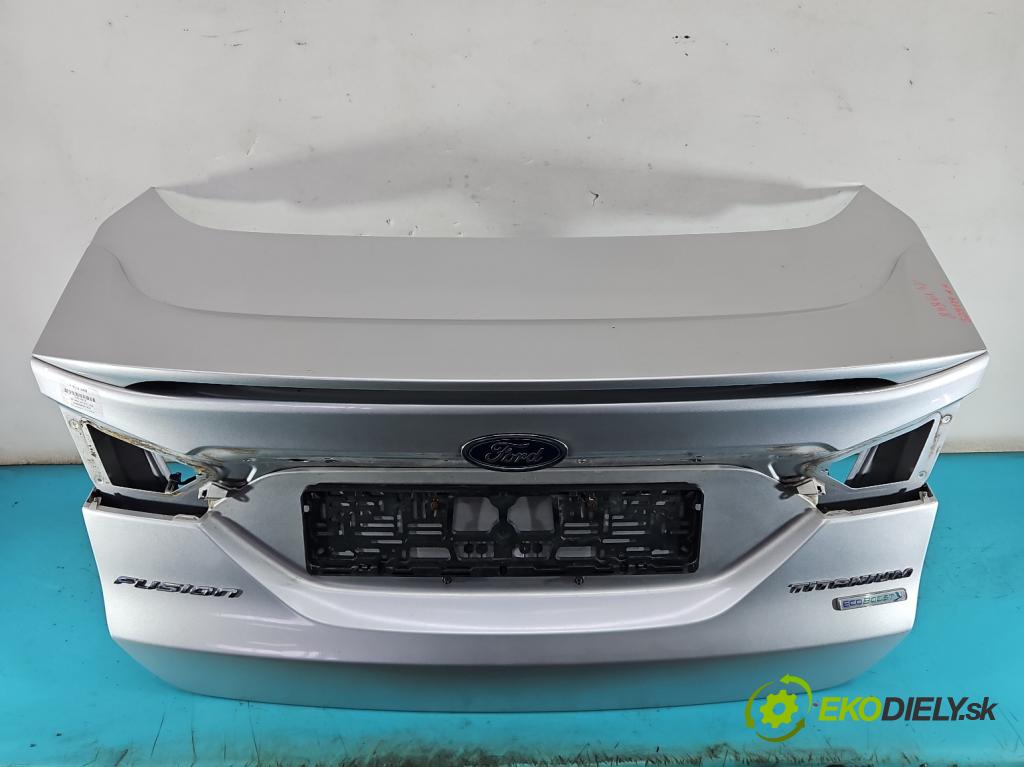 Ford Fusion USA 2012-2020 2.0 EcoBoost: 239KM automatic 176 kW 1999 cm3 4- zadní kufrové dveře  (Zadní kapota (kufr))