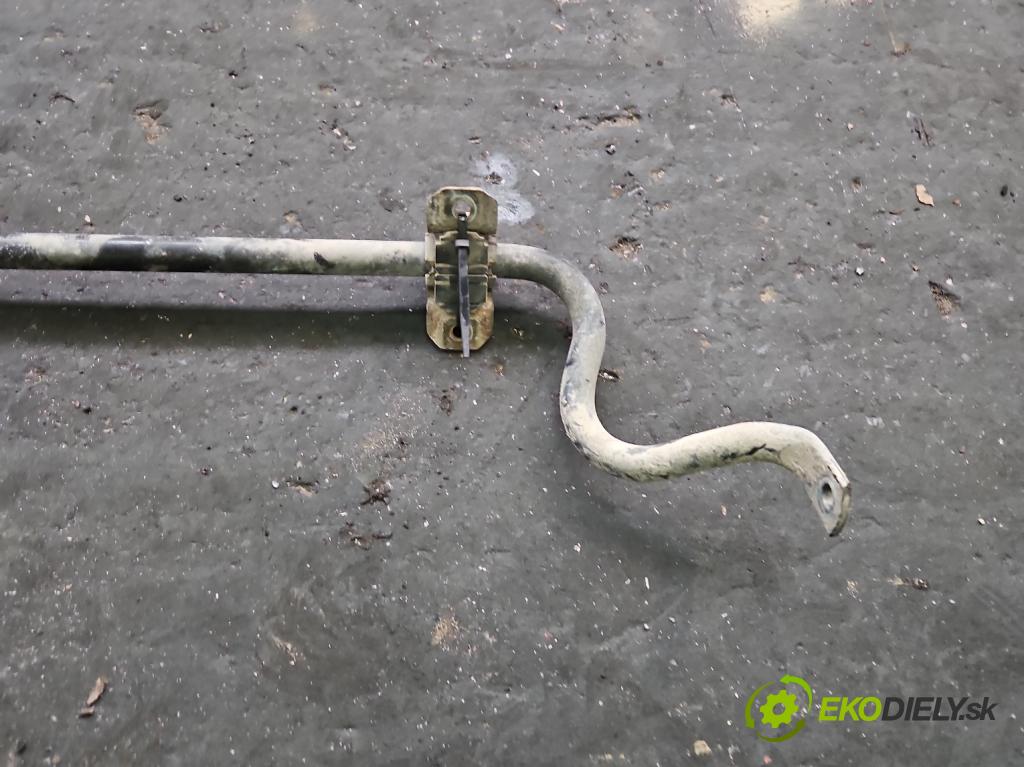 Audi A4 B8 2007-2015 3.0 tdi 239KM automatic 176 kW 2967 cm3 5- tyč stabilizatora 8K0511305K (Stabilizátor predný)