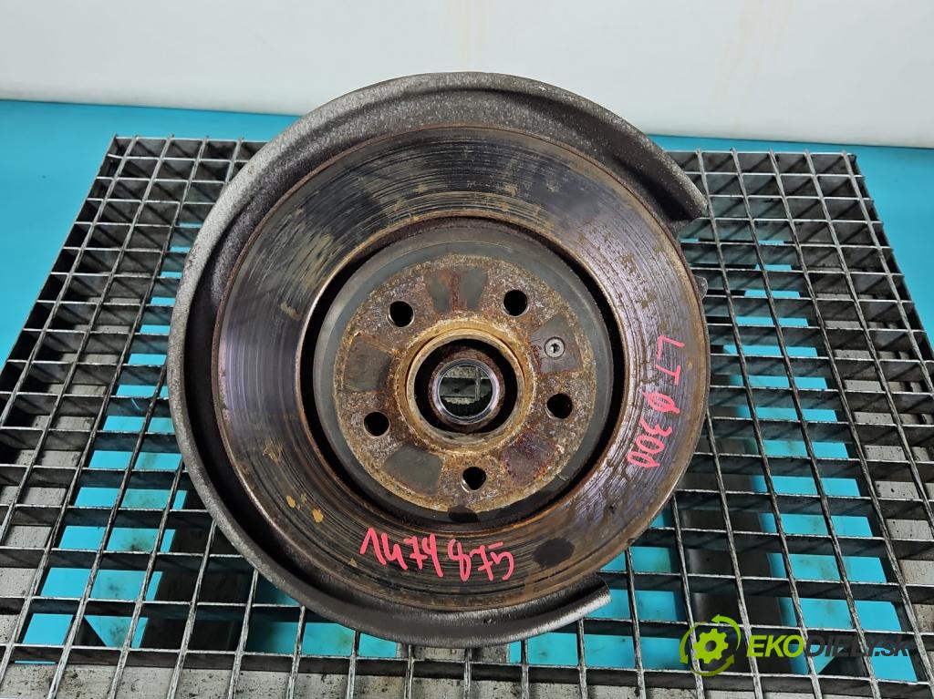 Audi A4 B8 2007-2015 3.0 tdi 239KM automatic 176 kW 2967 cm3 5- Rozbočovač: kolesa zadní levé 