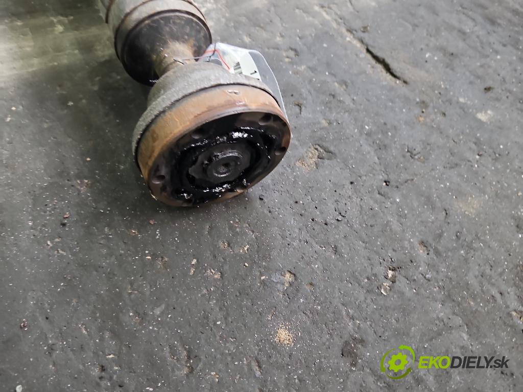 Audi A4 B8 2007-2015 3.0 tdi 239KM automatic 176 kW 2967 cm3 5- Hřídel: zadné  (Kardaňový hriadeľ)