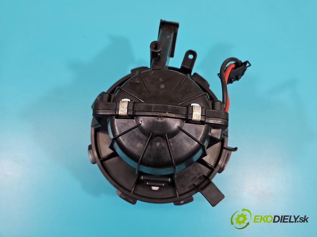 Audi A4 B8 2007-2015 3.0 tdi 239KM automatic 176 kW 2967 cm3 5- ventilátor vzduchu