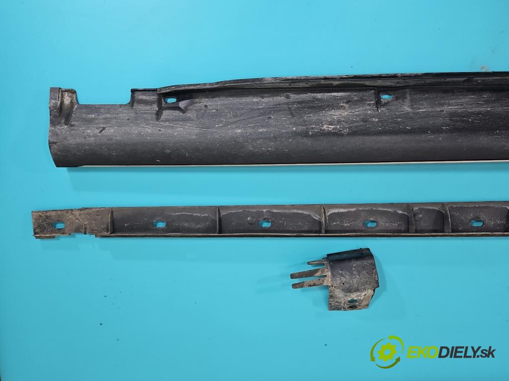 Audi A4 B8 2007-2015 3.0 tdi 239KM automatic 176 kW 2967 cm3 5- lišta práh: pravé 8K9853860 (Prahová lišta)