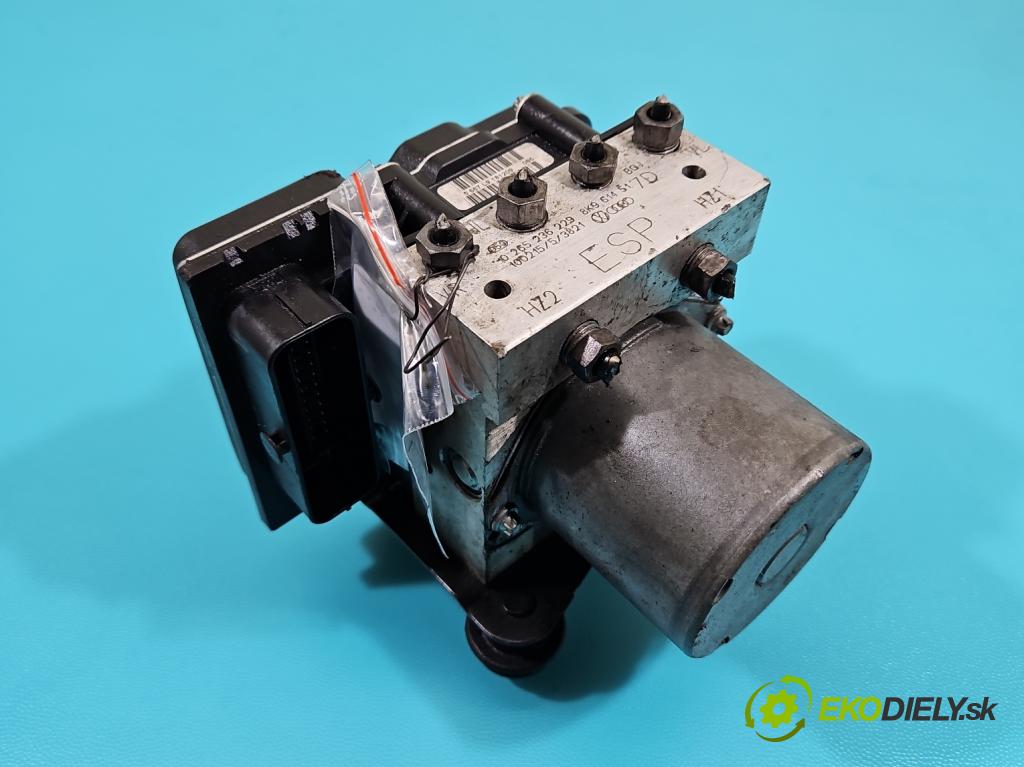 Audi A4 B8 2007-2015 3.0 tdi 239KM automatic 176 kW 2967 cm3 5- čerpadlo abs 0265236229 (Pumpa ABS)