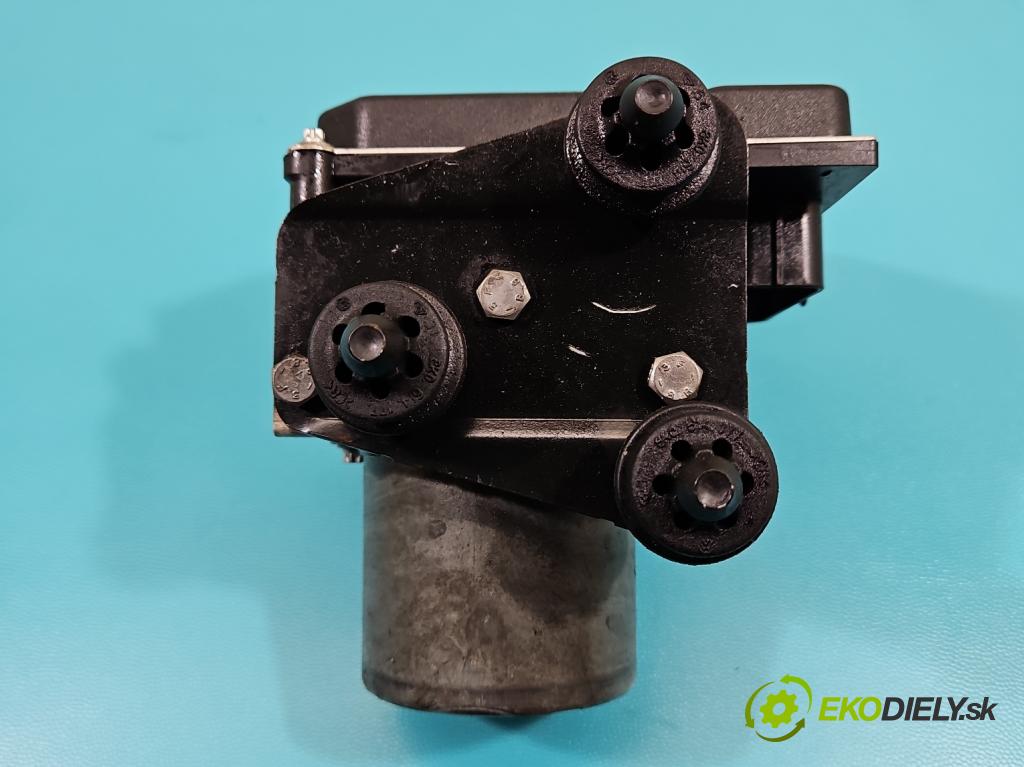 Audi A4 B8 2007-2015 3.0 tdi 239KM automatic 176 kW 2967 cm3 5- čerpadlo abs 0265236229 (Pumpa ABS)