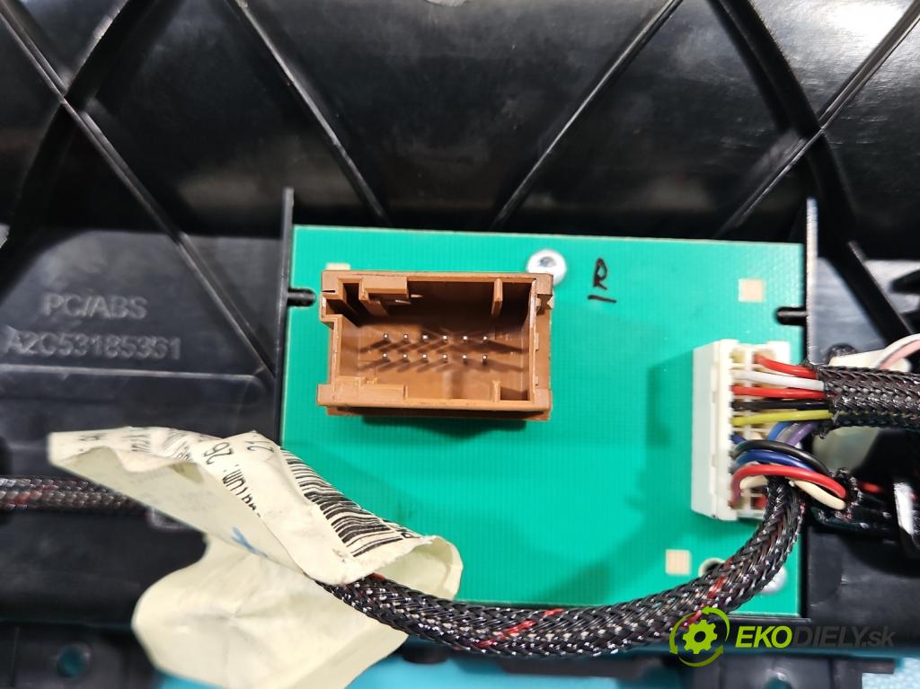 Peugeot 5008 I 2009-2017 1.6 THP 156 HP manual 115 kW 1598 cm3 5- Zobrazit: 96735367ZD (Prístrojová doska)