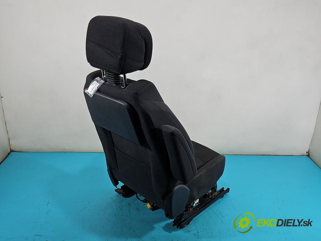 Peugeot 5008 I 2009-2017 1.6 THP 156 HP manual 115 kW 1598 cm3 5- Sedačka ľavý  (Sedadlo)