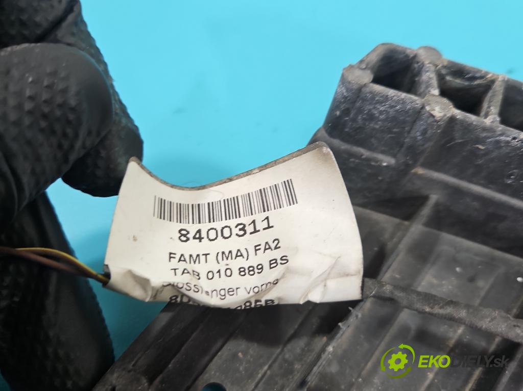 Audi Q3 2011-2018 2.0 tdi 177 hp automatic 130 kW 1968 cm3 5- kryt plastová 8U0807233C