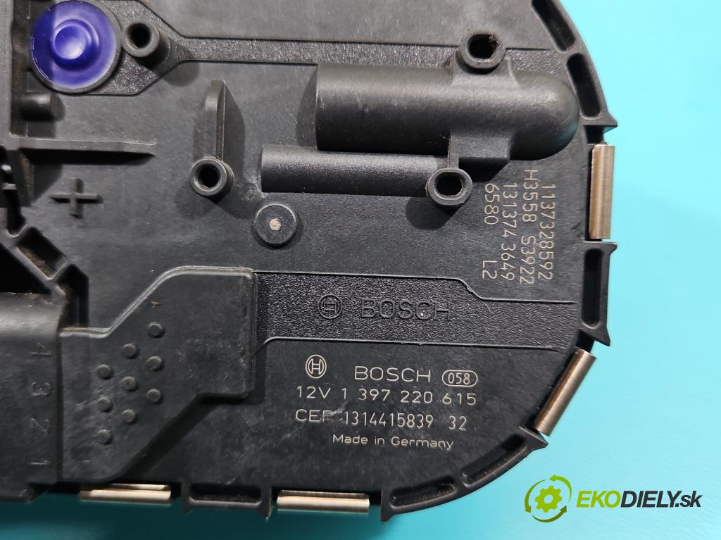 Audi Q3 2011-2018 2.0 tdi 177 HP automatic 130 kW 1968 cm3 5- motor stieračov predné 8U1955119